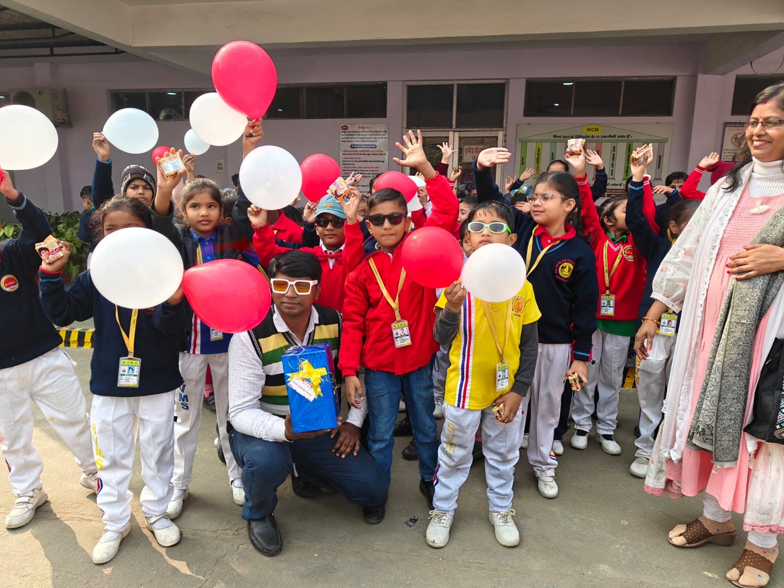 बाल विद्यालय माध्यमिक स्कूल डोमरी,पड़ाव वाराणसी में 17 दिवसीय ग्रीष्म कालीन शिविर का हुआ शुभारम्भ